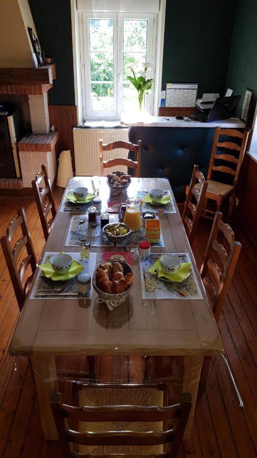 L Ancien Moulin A Grains Bed & Breakfast Valmont  Bagian luar foto
