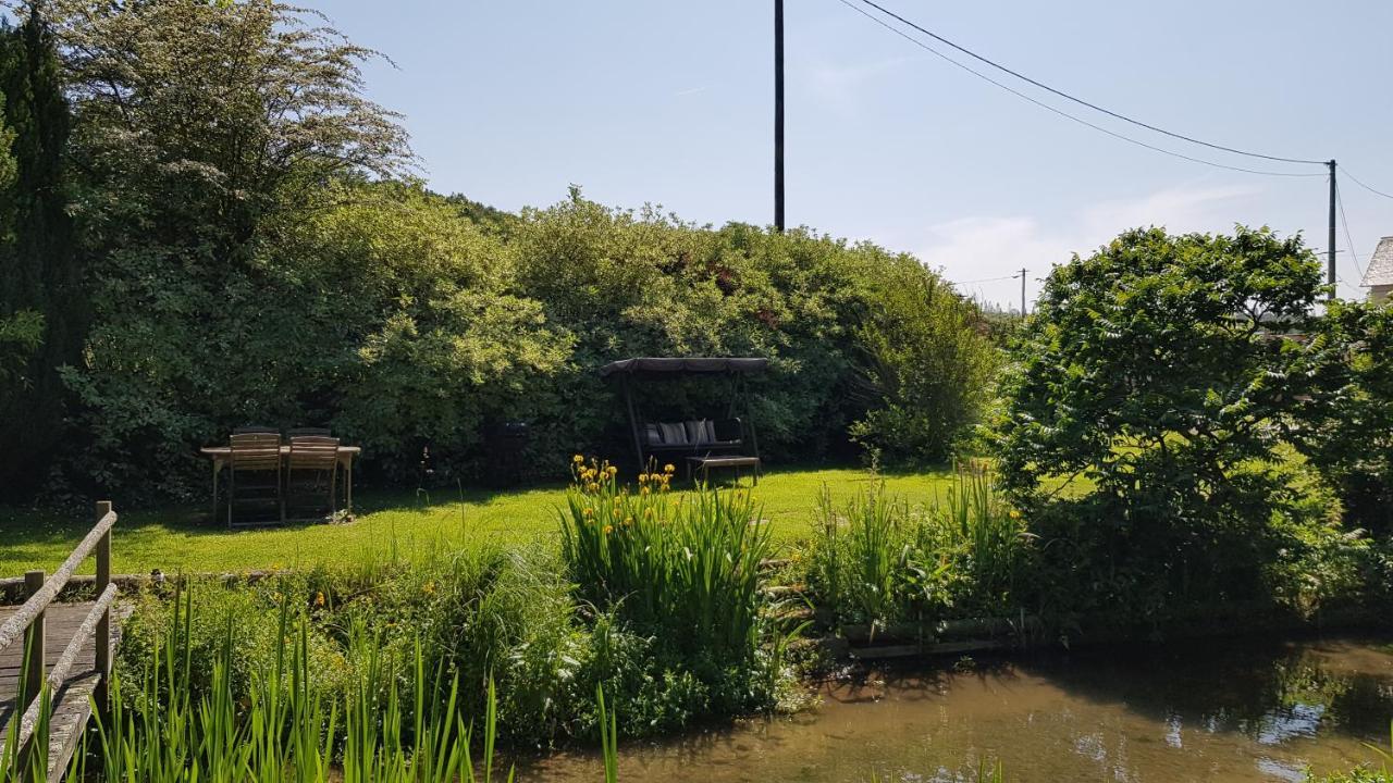 L Ancien Moulin A Grains Bed & Breakfast Valmont  Bagian luar foto
